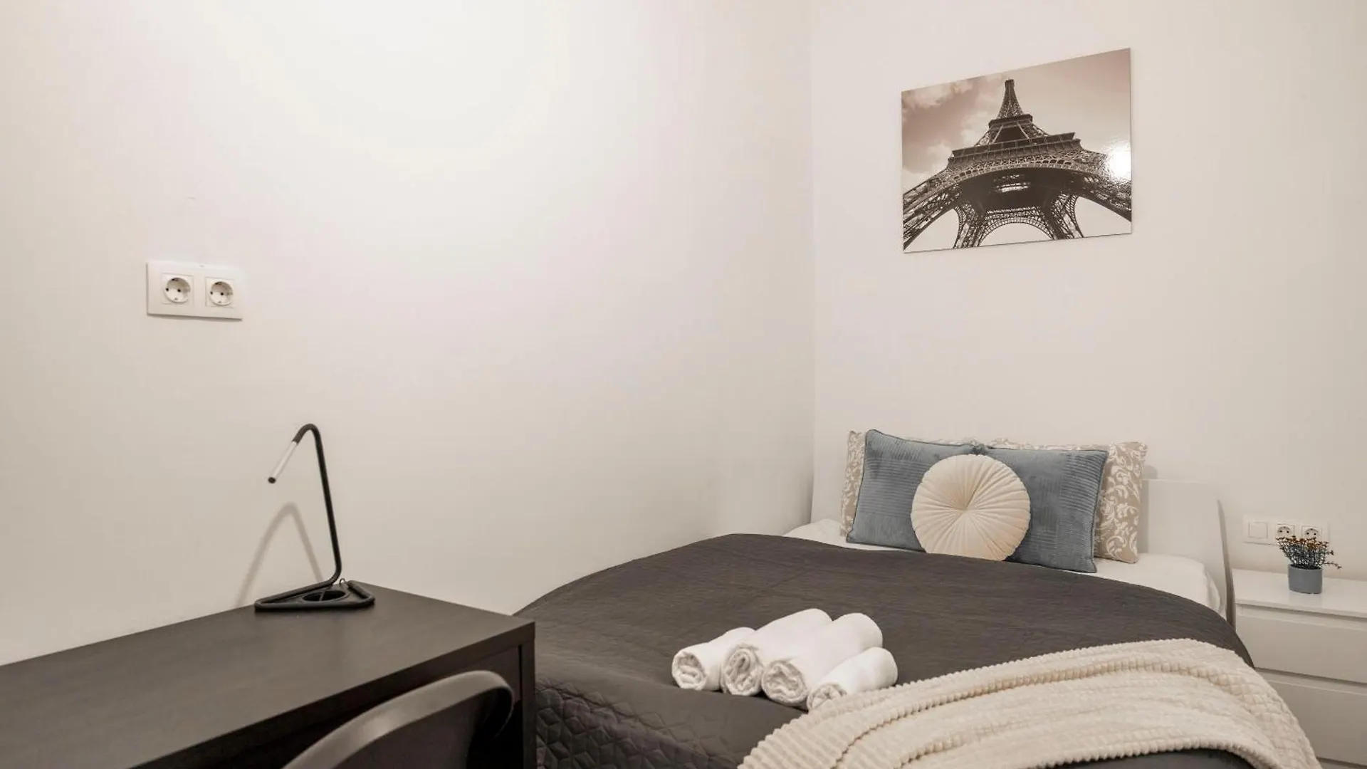 Central Bp Superior Apartment With 2Bedrm, 2Bathroom Budapeszt